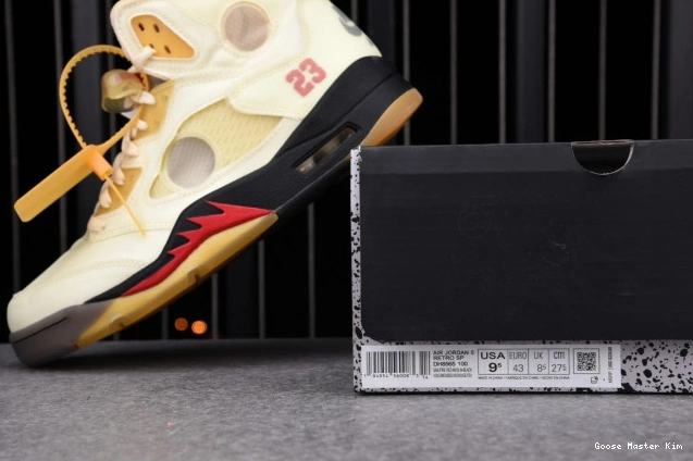 DH8565-100 Sail Jordan OFF-WHITE Retro 5 0806